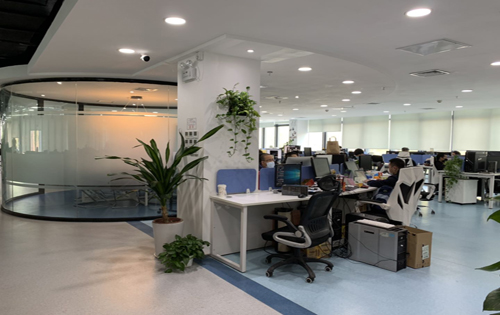 新奥特科技大厦办公区实拍图1